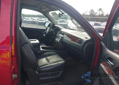 2014 Chevrolet Suburban 1500 Lt from USA, damaged, VIN 1GNSKJE79ER189496